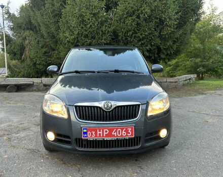 Шкода Фабия 2009 в Золотоноше на Automoto.ua Серый Шкода Фабия, объемом двигателя 1.39 л и пробегом 225 тыс. км за 6150 $, фото 2 на Automoto.ua