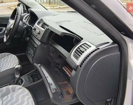 Серый Шкода Фабия, объемом двигателя 1.6 л и пробегом 189 тыс. км за 6100 $, фото 50 на Automoto.ua