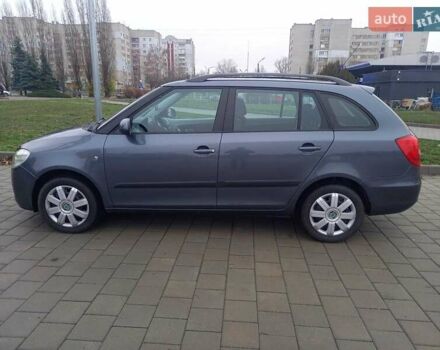 Серый Шкода Фабия, объемом двигателя 1.4 л и пробегом 239 тыс. км за 4950 $, фото 9 на Automoto.ua