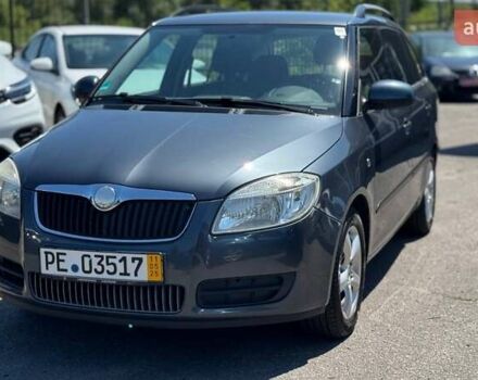 Серый Шкода Фабия, объемом двигателя 1.39 л и пробегом 224 тыс. км за 6000 $, фото 2 на Automoto.ua