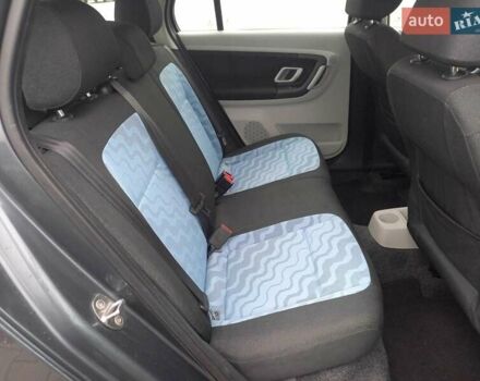 Серый Шкода Фабия, объемом двигателя 1.4 л и пробегом 239 тыс. км за 4950 $, фото 18 на Automoto.ua