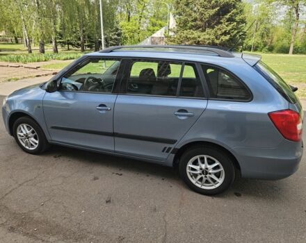 Серый Шкода Фабия, объемом двигателя 1.4 л и пробегом 223 тыс. км за 6500 $, фото 8 на Automoto.ua