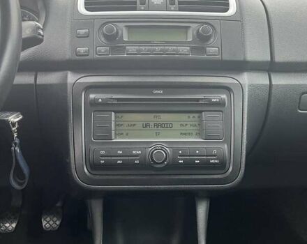 Серый Шкода Фабия, объемом двигателя 1.6 л и пробегом 187 тыс. км за 6570 $, фото 12 на Automoto.ua