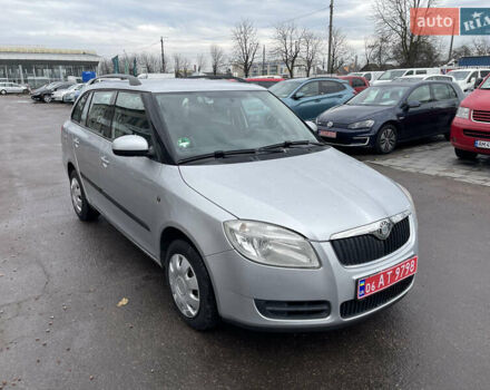 Серый Шкода Фабия, объемом двигателя 1.4 л и пробегом 196 тыс. км за 5600 $, фото 4 на Automoto.ua