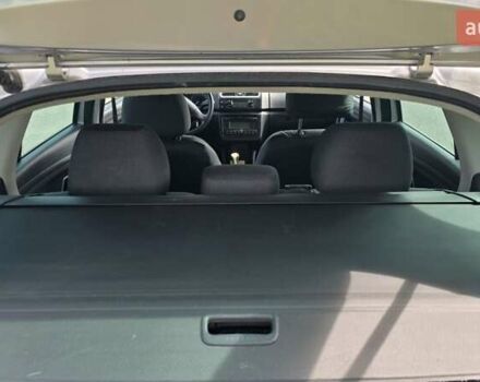 Сірий Шкода Фабія, об'ємом двигуна 1.6 л та пробігом 220 тис. км за 6000 $, фото 11 на Automoto.ua