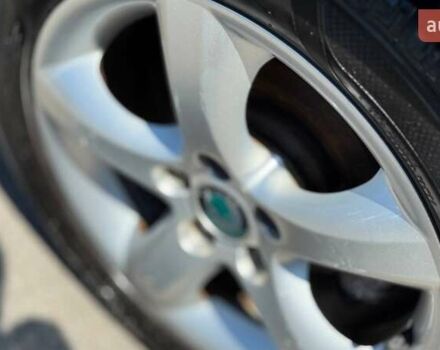 Серый Шкода Фабия, объемом двигателя 1.39 л и пробегом 224 тыс. км за 6000 $, фото 8 на Automoto.ua