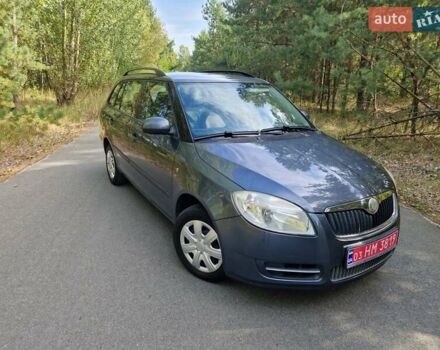 Серый Шкода Фабия, объемом двигателя 1.2 л и пробегом 180 тыс. км за 4950 $, фото 5 на Automoto.ua