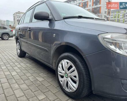 Серый Шкода Фабия, объемом двигателя 1.39 л и пробегом 240 тыс. км за 5400 $, фото 9 на Automoto.ua