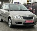 Серый Шкода Фабия, объемом двигателя 1.6 л и пробегом 112 тыс. км за 7300 $, фото 1 на Automoto.ua