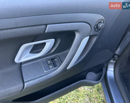 Сірий Шкода Фабія, об'ємом двигуна 1.6 л та пробігом 264 тис. км за 5350 $, фото 24 на Automoto.ua