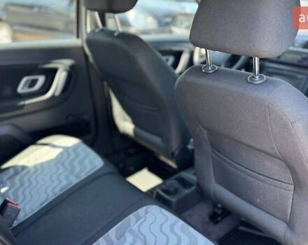 Серый Шкода Фабия, объемом двигателя 1.39 л и пробегом 224 тыс. км за 6000 $, фото 10 на Automoto.ua