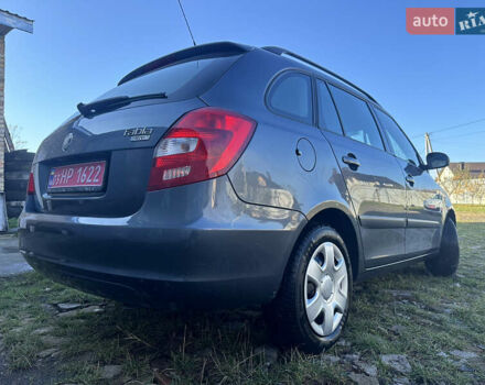 Сірий Шкода Фабія, об'ємом двигуна 1.6 л та пробігом 264 тис. км за 5350 $, фото 4 на Automoto.ua