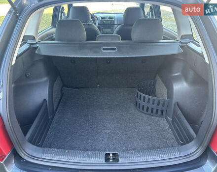 Сірий Шкода Фабія, об'ємом двигуна 1.6 л та пробігом 264 тис. км за 5350 $, фото 20 на Automoto.ua