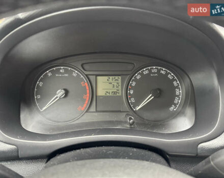 Серый Шкода Фабия, объемом двигателя 1.39 л и пробегом 240 тыс. км за 5400 $, фото 25 на Automoto.ua