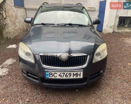 Серый Шкода Фабия, объемом двигателя 1.39 л и пробегом 302 тыс. км за 4950 $, фото 2 на Automoto.ua