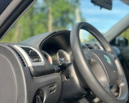 Серый Шкода Фабия, объемом двигателя 1.39 л и пробегом 204 тыс. км за 5500 $, фото 16 на Automoto.ua