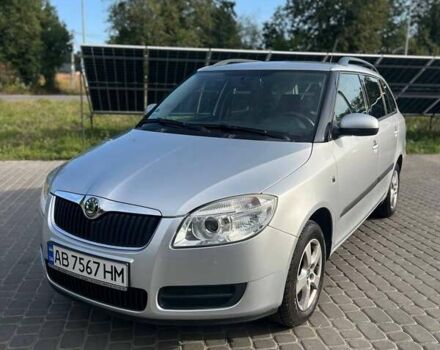 Серый Шкода Фабия, объемом двигателя 1.39 л и пробегом 204 тыс. км за 5500 $, фото 1 на Automoto.ua