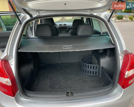 Серый Шкода Фабия, объемом двигателя 1.6 л и пробегом 223 тыс. км за 5339 $, фото 40 на Automoto.ua