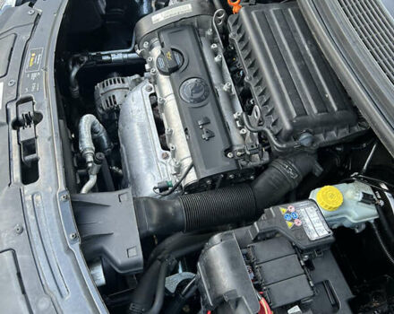 Шкода Фабия 2009 в Золотоноше на Automoto.ua Серый Шкода Фабия, объемом двигателя 1.39 л и пробегом 225 тыс. км за 6150 $, фото 30 на Automoto.ua