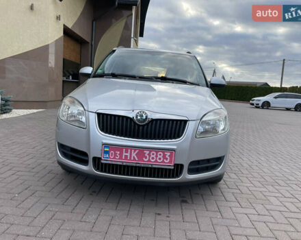 Сірий Шкода Фабія, об'ємом двигуна 1.6 л та пробігом 222 тис. км за 5888 $, фото 3 на Automoto.ua