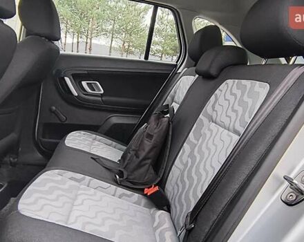 Серый Шкода Фабия, объемом двигателя 1.6 л и пробегом 189 тыс. км за 6100 $, фото 41 на Automoto.ua