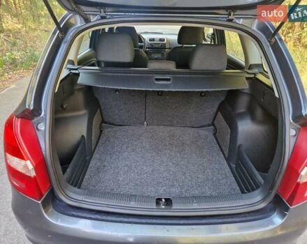 Сірий Шкода Фабія, об'ємом двигуна 1.2 л та пробігом 180 тис. км за 5400 $, фото 4 на Automoto.ua