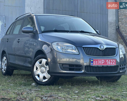 Сірий Шкода Фабія, об'ємом двигуна 1.6 л та пробігом 264 тис. км за 5350 $, фото 2 на Automoto.ua