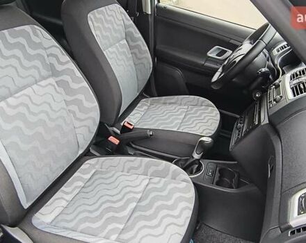 Серый Шкода Фабия, объемом двигателя 1.6 л и пробегом 189 тыс. км за 6100 $, фото 51 на Automoto.ua