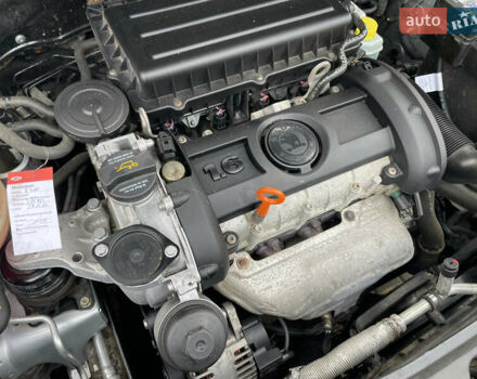 Сірий Шкода Фабія, об'ємом двигуна 1.6 л та пробігом 222 тис. км за 5888 $, фото 56 на Automoto.ua