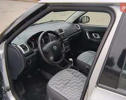 Серый Шкода Фабия, объемом двигателя 1.6 л и пробегом 189 тыс. км за 6100 $, фото 30 на Automoto.ua