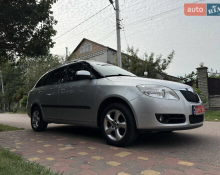 Сірий Шкода Фабія, об'ємом двигуна 1.6 л та пробігом 211 тис. км за 6500 $, фото 9 на Automoto.ua