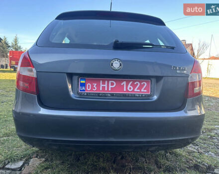 Сірий Шкода Фабія, об'ємом двигуна 1.6 л та пробігом 264 тис. км за 5350 $, фото 5 на Automoto.ua