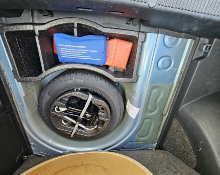 Серый Шкода Фабия, объемом двигателя 1.4 л и пробегом 223 тыс. км за 6500 $, фото 16 на Automoto.ua