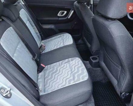 Серый Шкода Фабия, объемом двигателя 1.4 л и пробегом 211 тыс. км за 5450 $, фото 29 на Automoto.ua