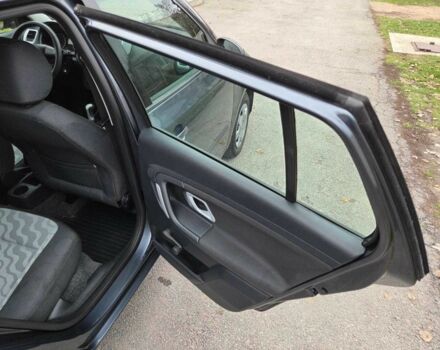 Серый Шкода Фабия, объемом двигателя 1.4 л и пробегом 174 тыс. км за 6550 $, фото 22 на Automoto.ua