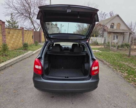 Серый Шкода Фабия, объемом двигателя 1.4 л и пробегом 174 тыс. км за 6550 $, фото 23 на Automoto.ua