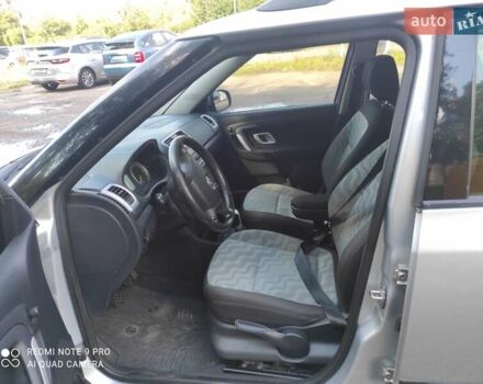 Сірий Шкода Фабія, об'ємом двигуна 1.42 л та пробігом 350 тис. км за 4500 $, фото 6 на Automoto.ua