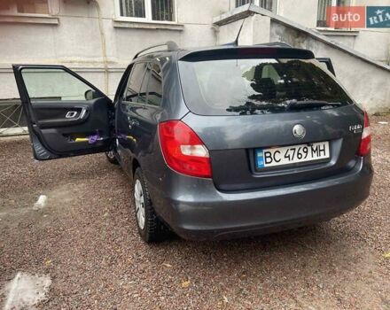 Серый Шкода Фабия, объемом двигателя 1.39 л и пробегом 302 тыс. км за 4950 $, фото 9 на Automoto.ua