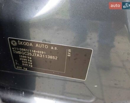 Серый Шкода Фабия, объемом двигателя 1.4 л и пробегом 239 тыс. км за 4950 $, фото 31 на Automoto.ua