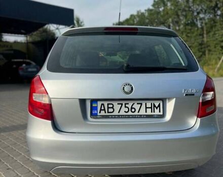 Серый Шкода Фабия, объемом двигателя 1.39 л и пробегом 204 тыс. км за 5500 $, фото 5 на Automoto.ua