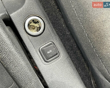 Серый Шкода Фабия, объемом двигателя 1.4 л и пробегом 196 тыс. км за 5600 $, фото 28 на Automoto.ua