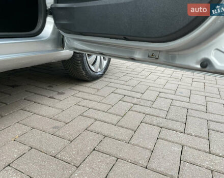 Сірий Шкода Фабія, об'ємом двигуна 1.6 л та пробігом 222 тис. км за 5888 $, фото 44 на Automoto.ua