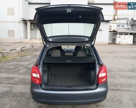 Сірий Шкода Фабія, об'ємом двигуна 1.4 л та пробігом 173 тис. км за 5850 $, фото 14 на Automoto.ua