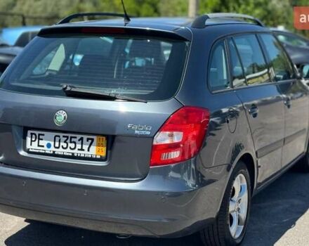 Серый Шкода Фабия, объемом двигателя 1.39 л и пробегом 224 тыс. км за 6000 $, фото 5 на Automoto.ua