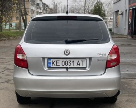 Серый Шкода Фабия, объемом двигателя 1.4 л и пробегом 194 тыс. км за 4400 $, фото 4 на Automoto.ua