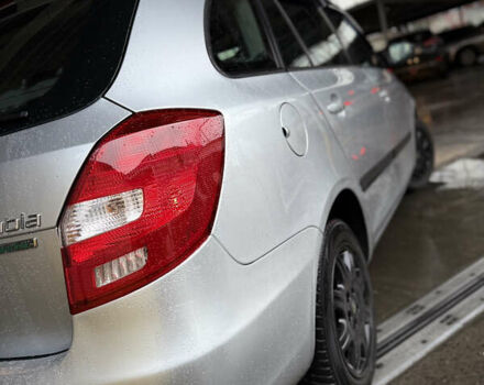 Серый Шкода Фабия, объемом двигателя 1.2 л и пробегом 115 тыс. км за 5300 $, фото 19 на Automoto.ua