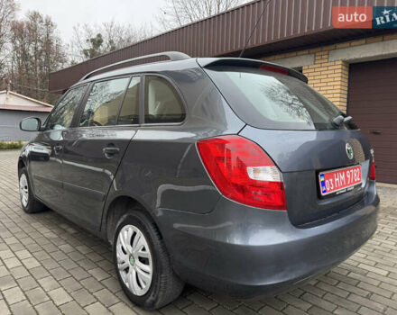 Серый Шкода Фабия, объемом двигателя 1.39 л и пробегом 240 тыс. км за 5400 $, фото 4 на Automoto.ua