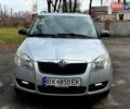 Серый Шкода Фабия, объемом двигателя 1.39 л и пробегом 150 тыс. км за 5300 $, фото 1 на Automoto.ua