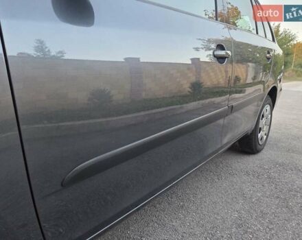 Серый Шкода Фабия, объемом двигателя 1.4 л и пробегом 174 тыс. км за 6550 $, фото 1 на Automoto.ua