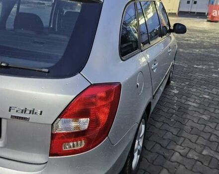 Серый Шкода Фабия, объемом двигателя 1.4 л и пробегом 211 тыс. км за 5450 $, фото 19 на Automoto.ua